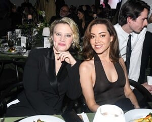 aubrey-plaza-delivers-daring-style-at-wsj-innovator-awards-10-29-2024-7.jpg