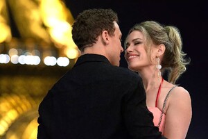 bethanyjoylenz_savoringparis_stills_004.jpg
