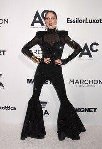 coco-rocha-at-2024-accessories-council-excellence-awards-at-pierre-hotel-in-new-york-05-07-2024-5.thumb.jpg.ebe61a66e1c2b9a21a6c9c936179437b.jpg