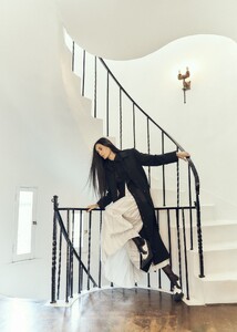 demi-moore-for-los-angeles-times-november-2024-0.jpg