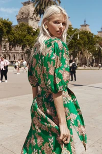 ebbdress-k_garipalmgreenc1.thumb.webp.8f96c3928054a0a23b3b7ac063090976.webp