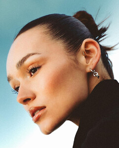 gallery_model_JQhVdFcq8Z5D.thumb.jpg.3c5de775e4091c2e82a6ed7f4ea896ca.jpg
