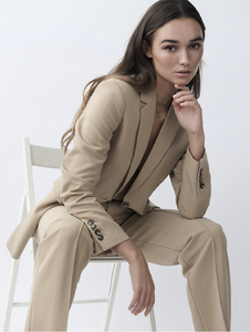 gallery_model_qdYIZ9A0_ify.thumb.jpg.aca4a3c20dbd280d60e87305c7797be9.jpg