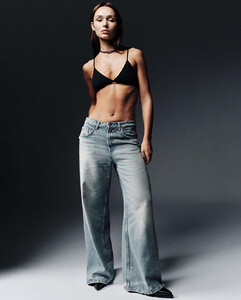 gallery_model_zjMdGfx1EkVX.thumb.jpg.1e23c9f85a679f04ab9e095f2ae9c38b.jpg