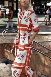 globedress-tamarilloscarf2C.thumb.webp.0cc3394da57aeccbca559d2c864146fb.webp