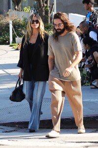 heidi-klum-and-tom-kaulitz-out-in-west-hollywood-10-01-2024-6.jpg