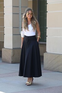 heidi-klum-arrives-at-agt-studio-in-pasadena-09-12-2024-2.jpg