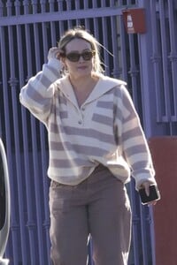 hilary-duff-leaves-target-in-los-angeles-11-14-2024-6.jpg