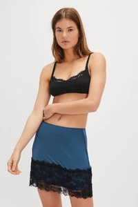 images.urbndata-49.thumb.webp.d9eced4cd02c79444bee495d52df7f6f.webp