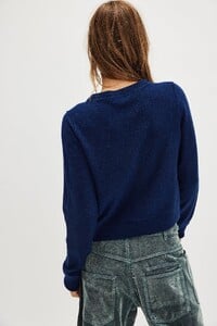 images.urbndata-6.thumb.jpg.03cc4d44bfecc5ef367e220552f71dd6.jpg