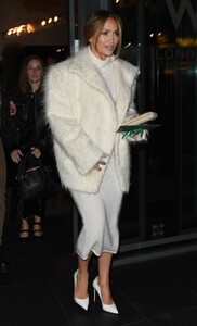 jennifer-lopez-leaves-a-private-screening-for-her-new-movie-in-london-11-05-2024-6.jpg