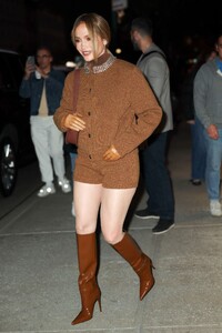 jennifer-lopez-leaves-unstoppable-screening-at-sva-theater-in-new-york-11-03-2024-2.jpg