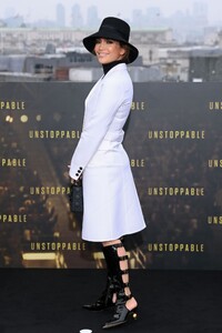 jennifer-lopez-unstoppable-photocall-in-london-11-07-2024-5.jpg
