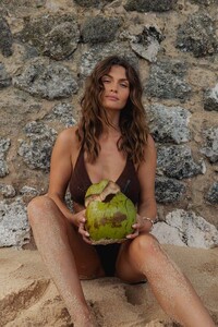kostiumy_kapielowe_love_and_hate_Bali_top_1_800x1200.jpg