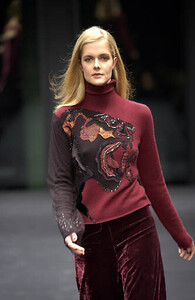 krizia fw 2002.jpg