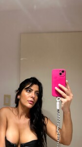 mariafllorenncia_1fba950de99f40f891c93259e4202ab0.jpg
