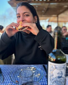mariafllorenncia_2971e1b9abbe4a6288aecf6b853bf918.jpg