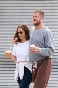 minka-kelly-and-dan-reynolds-out-for-morning-coffee-in-los-feliz-11-01-2024-4.jpg