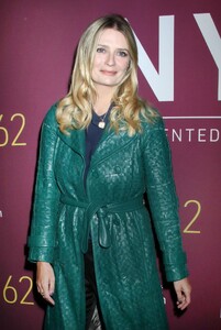 mischa-barton-at-rumours-premieres-at-62nd-new-york-film-festival-09-28-2024-1.thumb.jpg.1d28b1ca6df5ddae73f0c03f8f66d31b.jpg