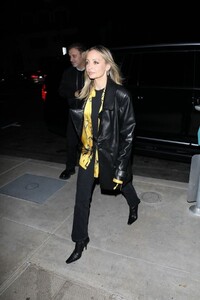 nicole-richie-arrives-at-the-bird-streets-club-in-west-hollywood-11-15-2024-5.jpg
