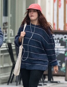 olivia-cooke-out-and-about-in-london-10-31-2024-6.jpg