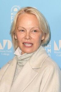 pamela-anderson-at-mdc-s-miami-film-festival-gems-at-regal-south-beach-in-miami-beach-11-03-2024-1.jpg