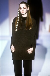 pia f97chalayan-91.jpg