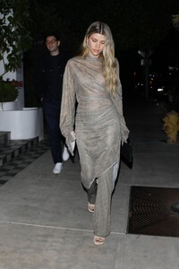 sofia-richie-and-hubby-elliot-grainge-arrives-at-the-birds-street-club-in-west-hollywood-11-08-2024-5.jpg
