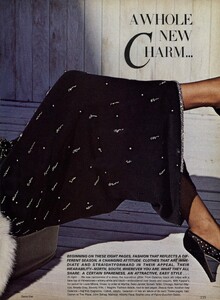 whole_charm_02.thumb.jpg.d2a7af4d08ab73e6b396de328c94ae48.jpg