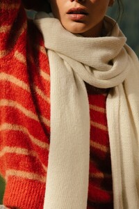 yse-maille-pull-dans-la-nuit-calme-rayures-ambroise16.jpg
