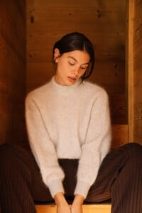 yse-pull-dans-la-nuit-calme-gris2.jpg