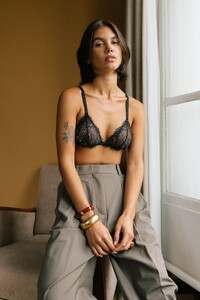 yse-soutien-gorge-triangle-amour-ardent-noir0.jpg