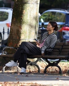 zendaya-out-and-about-in-boston-11-08-2024-0.jpg