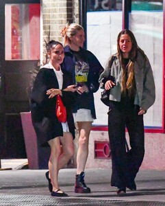 zoe-kravitz-and-shailene-woodley-out-for-dinner-at-buvette-in-new-york-10-22-2024-5.jpg