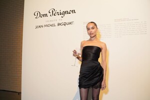 zoe-kravitz-at-dom-perignon-event-tribute-to-jean-michel-basquiat-in-new-york-10-10-2024-0.jpg