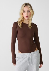06563565400-c.jpg