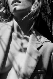 1643043809-1559207087393106-caro_elenabreuer44bw.jpg