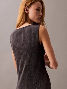 18802340_410_alternate1.jpg