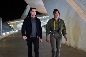 1_06_SECRECTS_IN_NIGHT_NEED_EARLY_RAINS_STILLS_28129.jpg