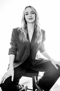 2024EntertainmentWeekly-0004.jpg