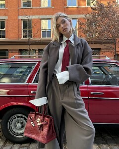 [2024.12.01] hoskelsa_468982563_881685360827516_7949794131847330637_n.jpg