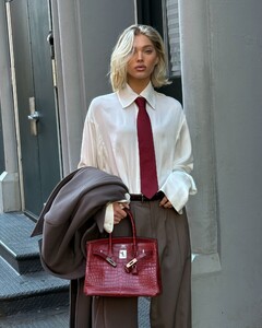 [2024.12.01] hoskelsa_469153986_1104165214443005_520978616359898484_n.jpg