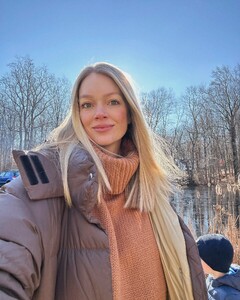 [2024.12.01] lindsellingson_468860219_568333652478754_5730812085425456866_n.jpg