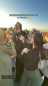 [2024.12.01] victoriajustice_katherine_laprell_469157567_1038573637952860_2831098351146197033_n.jpg