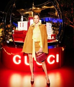 [2024.12.04] alessandraambrosio_469277379_18475627633000670_6953250541066497438_n.jpg