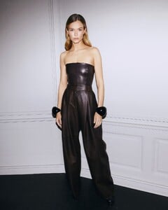 [2024.12.08] josephineskriver_469741703_456550627486464_4616101556337160542_n.jpg
