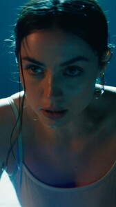 2024_12.09ana_d_armas_AQOE4.thumb.jpg.0824d90e51849943805b6f7b8c8fbb50.jpg