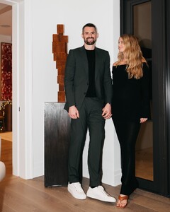 [2024.12.09] kevinlove_469725795_4129083020653550_2654904052514960616_n.jpg