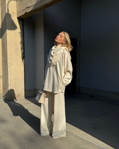 [2024.12.14] hoskelsa_469749014_3298009270333863_5940887224299292289_n.jpg