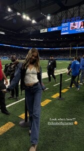 2024_12.15elizabethcturner-christengoff_3523892549099847182.thumb.jpg.8418434e0006aeedf44e144c8694a79c.jpg